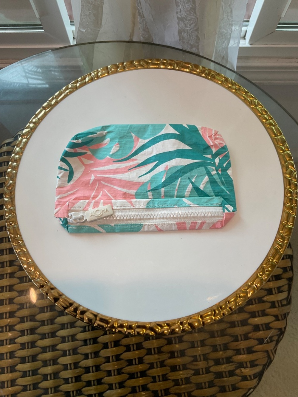 Aloha Collection Mini Pouch NWOT - Picture 2 of 5